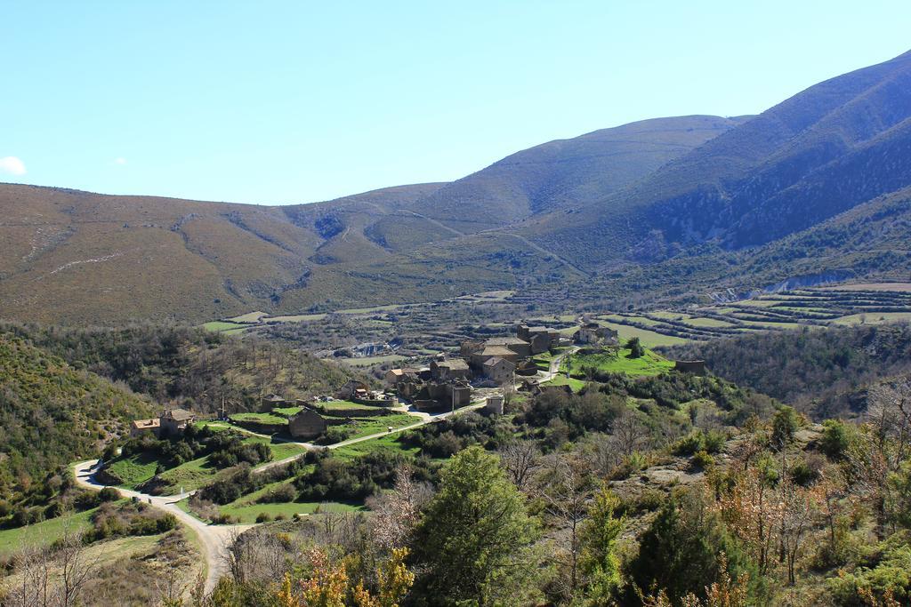 Casa Rural Lo Ferrero Hostal Belsué Exterior foto